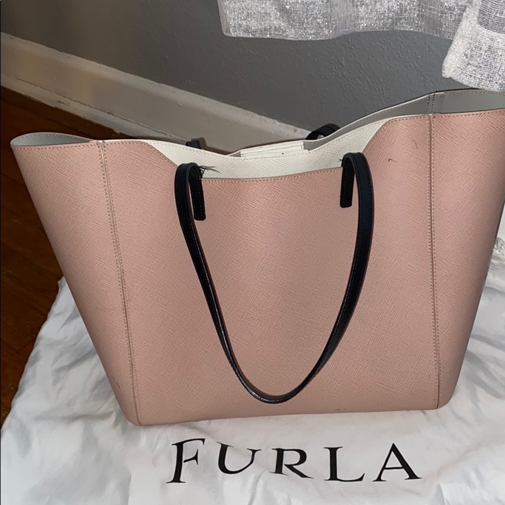 Tote - Picture 3 of 5